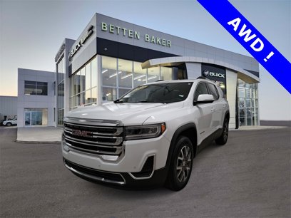 Used 2023 GMC Acadia SLE w/ Driver Convenience Package