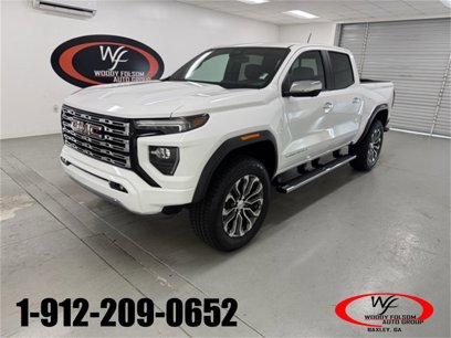 New 2025 GMC Canyon Denali