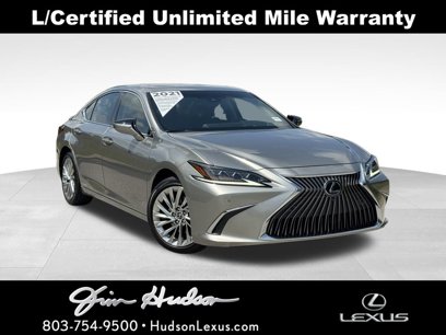 Used 2021 Lexus ES 300h Ultra Luxury w/ Accessory Package 2
