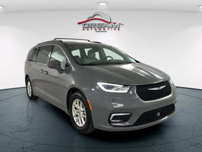 Used 2021 Chrysler Pacifica Touring-L