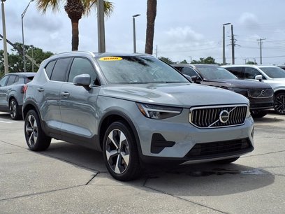 Used 2025 Volvo XC40 B5 Core w/ Protection Package Premier