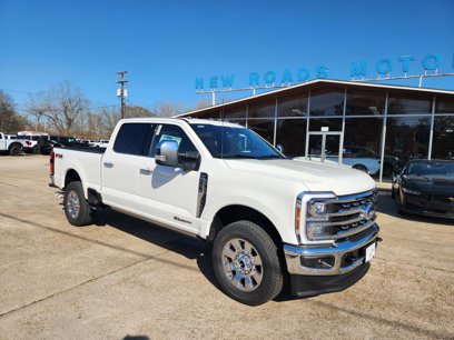 New 2025 Ford F250 Lariat w/ Lariat Ultimate Package