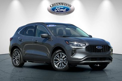 New 2025 Ford Escape SE