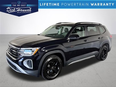 New 2025 Volkswagen Atlas Peak Edition SE