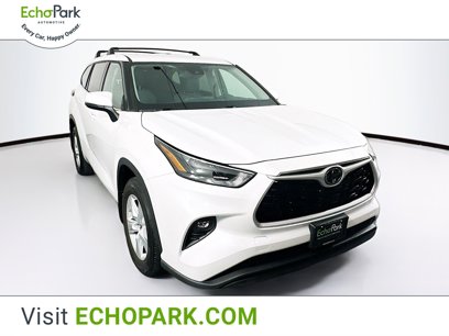 Used 2022 Toyota Highlander LE