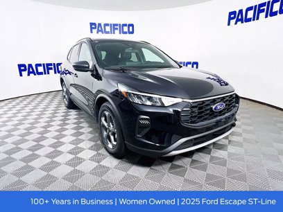 Used 2025 Ford Escape ST-Line w/ Tech Pack #1