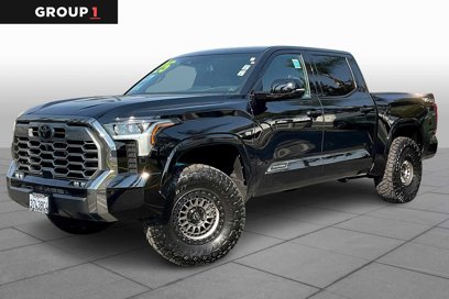 Used 2025 Toyota Tundra Platinum