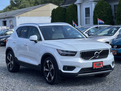 Used 2019 Volvo XC40 T5 Inscription