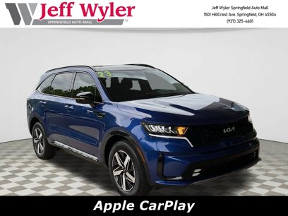 Used 2023 Kia Sorento S w/ Panoramic Sunroof Package