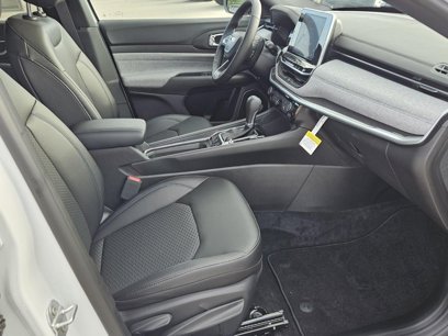 New 2025 Jeep Compass Latitude