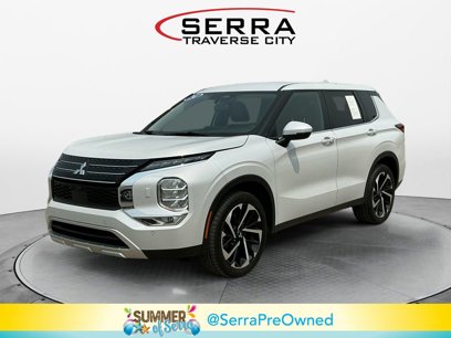 Used 2024 Mitsubishi Outlander SE