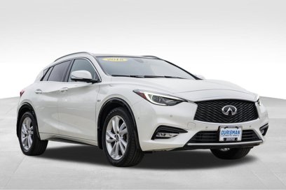 Used 2018 INFINITI QX30 w/ Navigation Package
