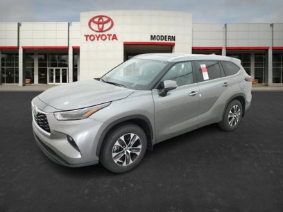 New 2025 Toyota Highlander XLE