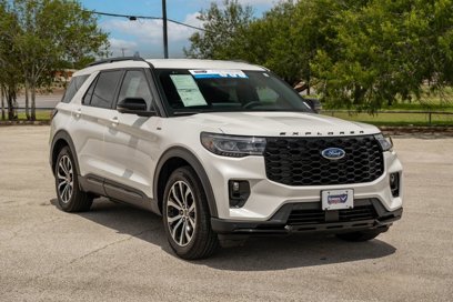 Used 2025 Ford Explorer ST-Line w/ Premium Package