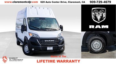 New 2025 RAM ProMaster 3500 w/ Convenience Group