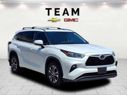 Used 2020 Toyota Highlander XLE