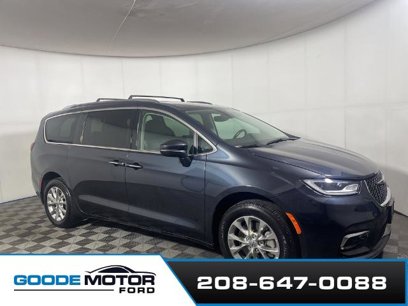 Used 2021 Chrysler Pacifica Touring-L