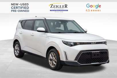 Used 2023 Kia Soul LX w/ LX Technology Package