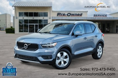 Used 2021 Volvo XC40 T5 Momentum