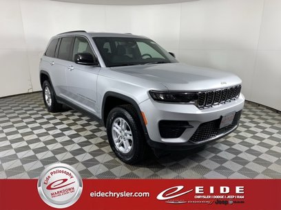 New 2025 Jeep Grand Cherokee Laredo w/ Luxury Tech Group I