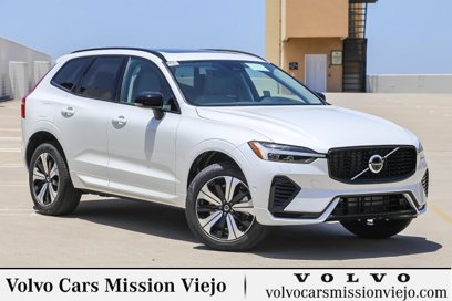 New 2025 Volvo XC60 T8 Plus w/ Climate Package PRO