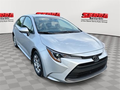 New 2025 Toyota Corolla LE