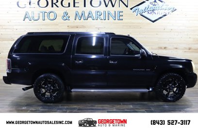 Used 2005 Cadillac Escalade ESV AWD
