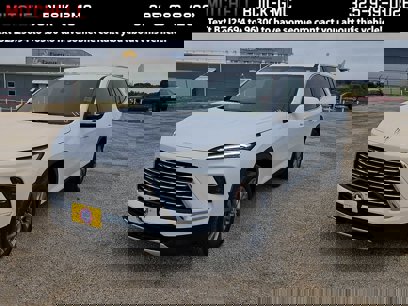 New 2025 Buick Enclave Preferred w/ Power Package