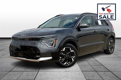 Certified 2023 Kia Niro Wave w/ Wave Preserve Package