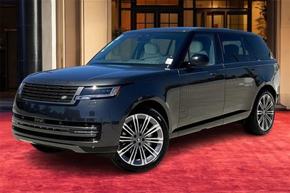 New 2025 Land Rover Range Rover Long Wheelbase SE