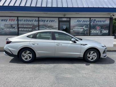 New 2025 Hyundai Sonata SE