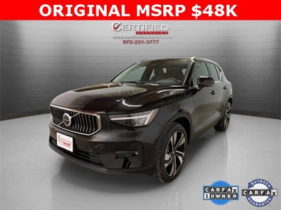 Used 2025 Volvo XC40 B5 Plus
