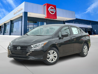 New 2025 Nissan Versa S w/ Trunk Package