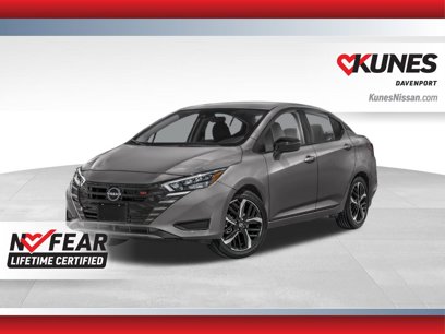 New 2025 Nissan Versa SR w/ Trunk Package