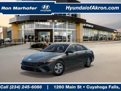 New 2025 Hyundai Elantra SE