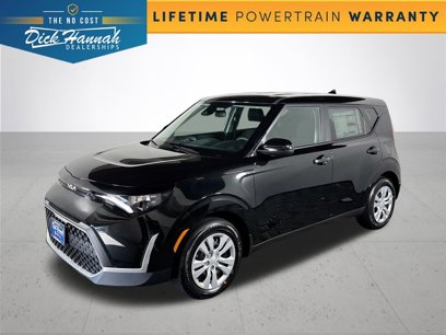 New 2025 Kia Soul LX