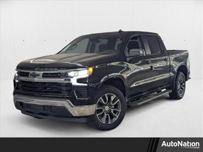New 2025 Chevrolet Silverado 1500 LT w/ LPO, Dark Essentials Package