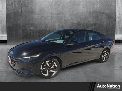 Used 2023 Hyundai Elantra SEL w/ Convenience Package