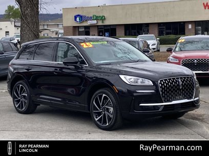 New 2025 Lincoln Corsair Grand Touring w/ Equipment Group 301A
