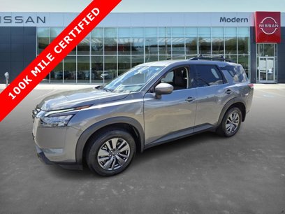 Certified 2024 Nissan Pathfinder SV
