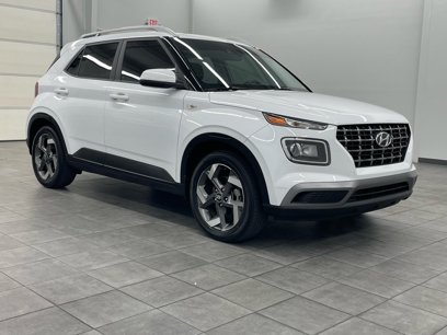 Used 2022 Hyundai Venue SEL
