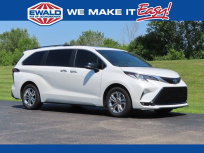 Used 2023 Toyota Sienna XSE