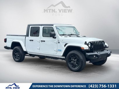 Used 2022 Jeep Gladiator Sport