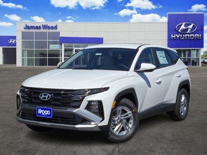 New 2025 Hyundai Tucson SE