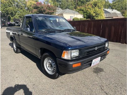 Used 1995 Toyota Pickup 2WD Regular Cab