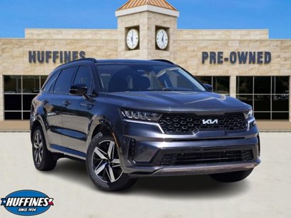 Used 2023 Kia Sorento S w/ Panoramic Sunroof Package