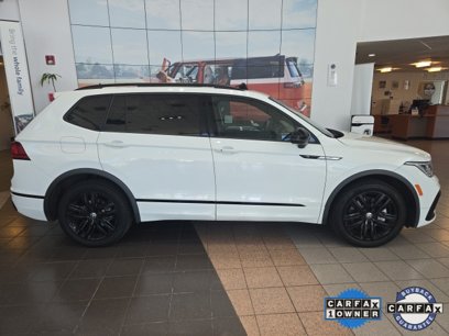 Certified 2022 Volkswagen Tiguan SE R-Line