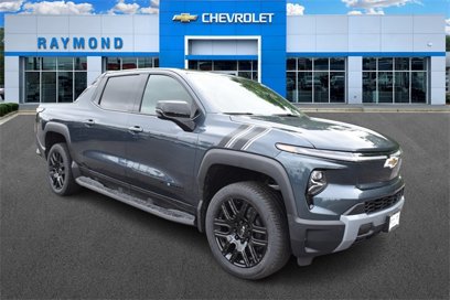 New 2026 Chevrolet Silverado EV LT w/ LPO, Dark Package Plus