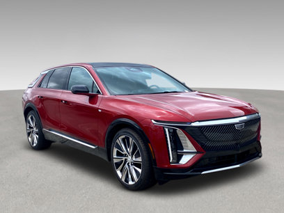 New 2024 Cadillac Lyriq Luxury