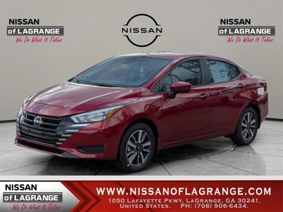 New 2025 Nissan Versa SV w/ Trunk Package